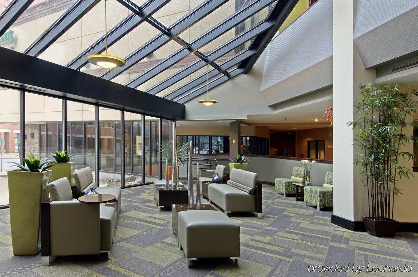 Wyndham Springfield City Centre Interior photo